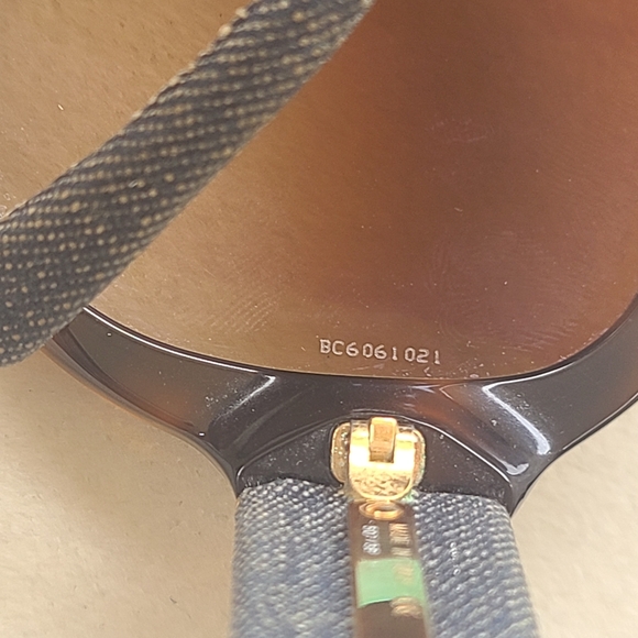 Authentic CHANEL Denim CC Sunglasses Havana- Great Condition - Picture 9 of 12